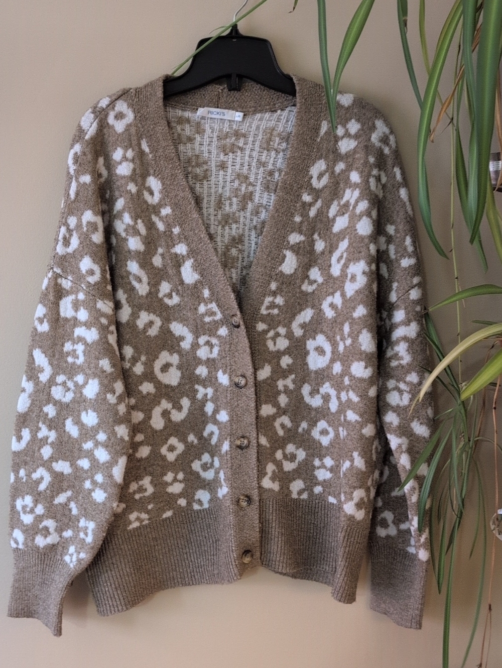 Ricki's Taupe and White Leopard Jacquard V-Neck Cardigan